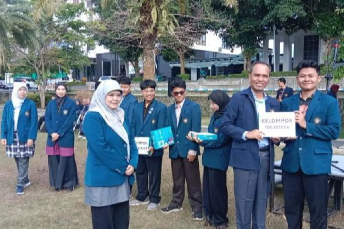 Wakil Rektor I UB Lepas KKN Tematik FIKES-FKH-FKG, Dorong Mahasiswa Beri Dampak Nyata bagi Warga Lingkar Kampus