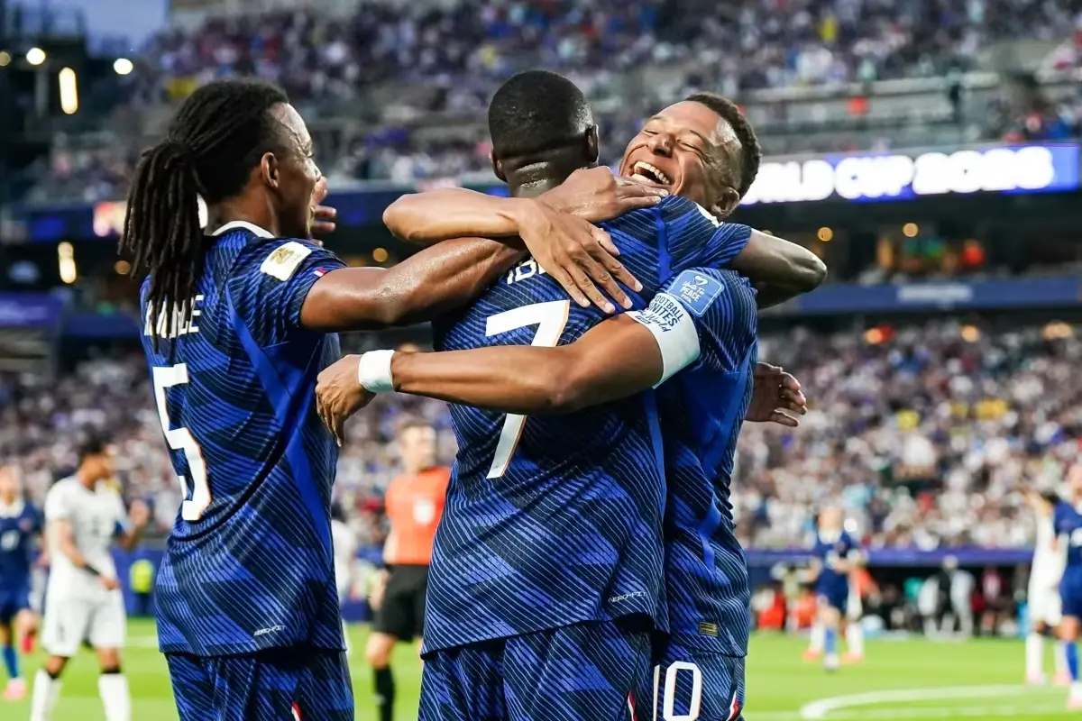 FIFA Tolak Banding Prancis, Michael Olise Tetap Dibayangi Ancaman Skorsing