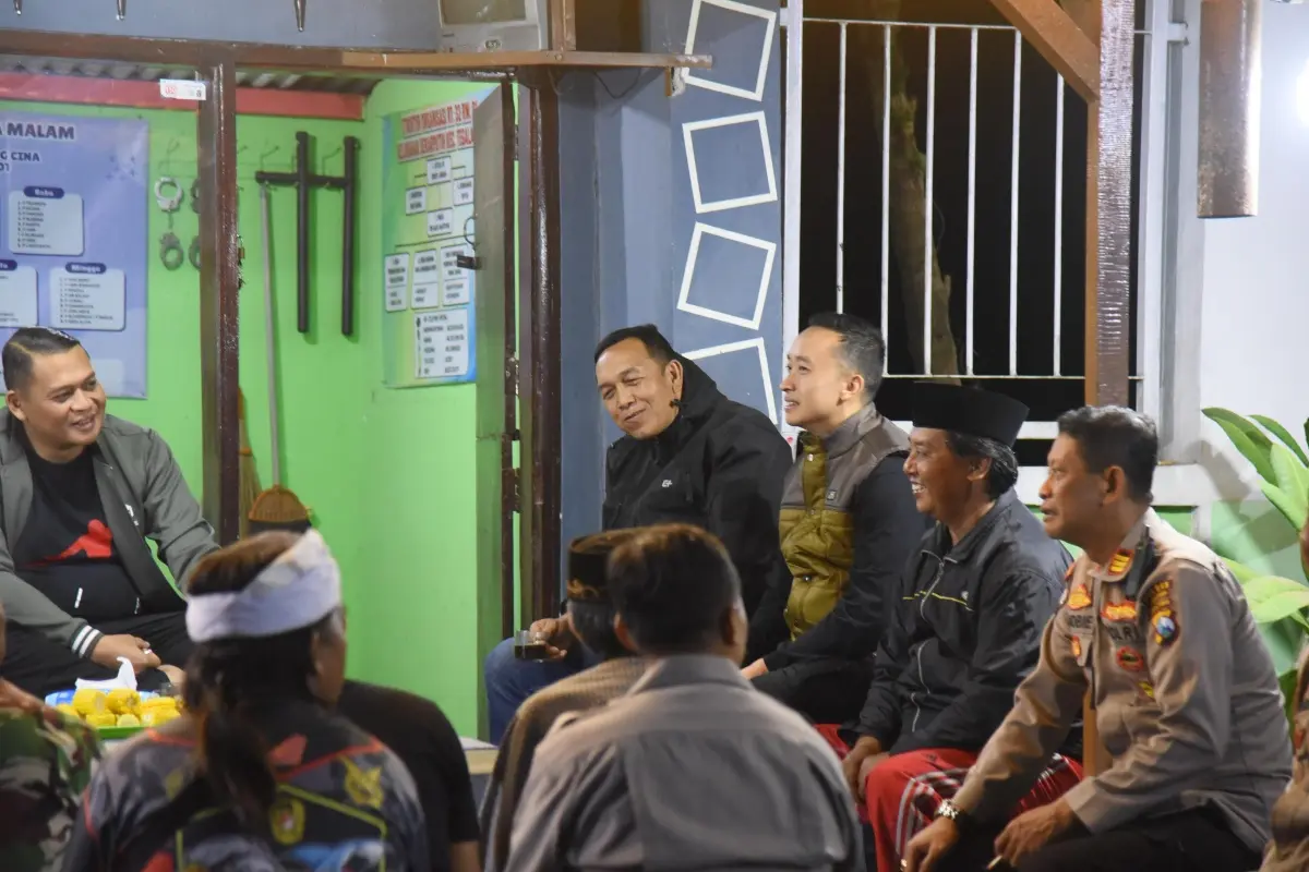 Garda Depan Kamtibmas, Kapolres Bondowoso Ajak Warga Perkuat Lagi Siskamling