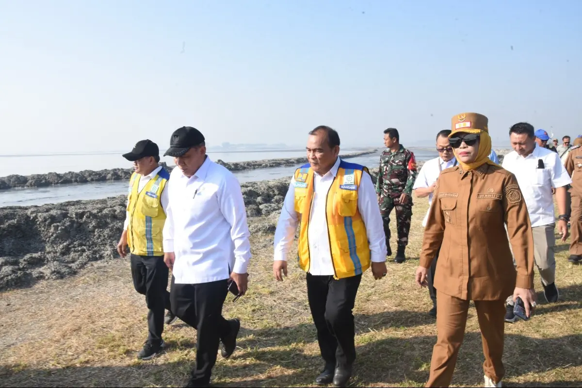 Tanggul Lumpur Sidoarjo Turun 0,5 Meter per Tahun, Jalur KA dan Jalan Nasional Terancam
