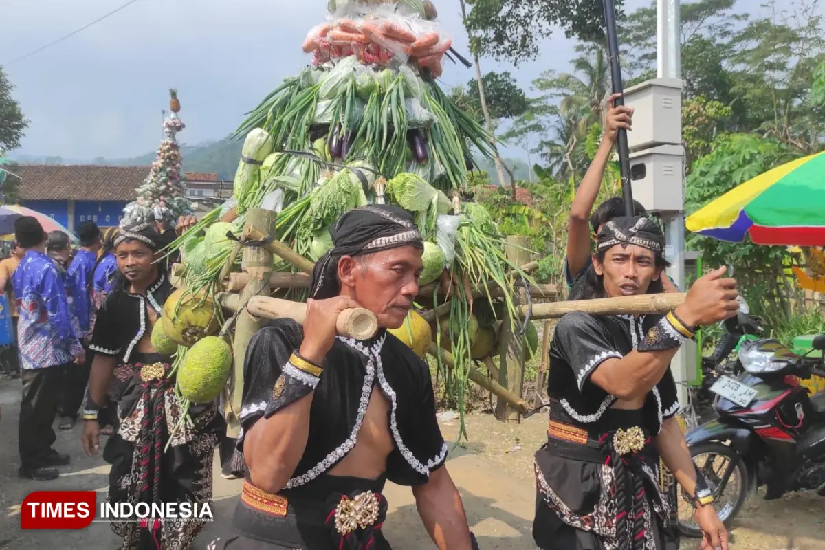 Ruwat Bumi Desa Cendana Banjarnegara, Lestarikan Budaya Leluhur dan Jaga Kekompakan