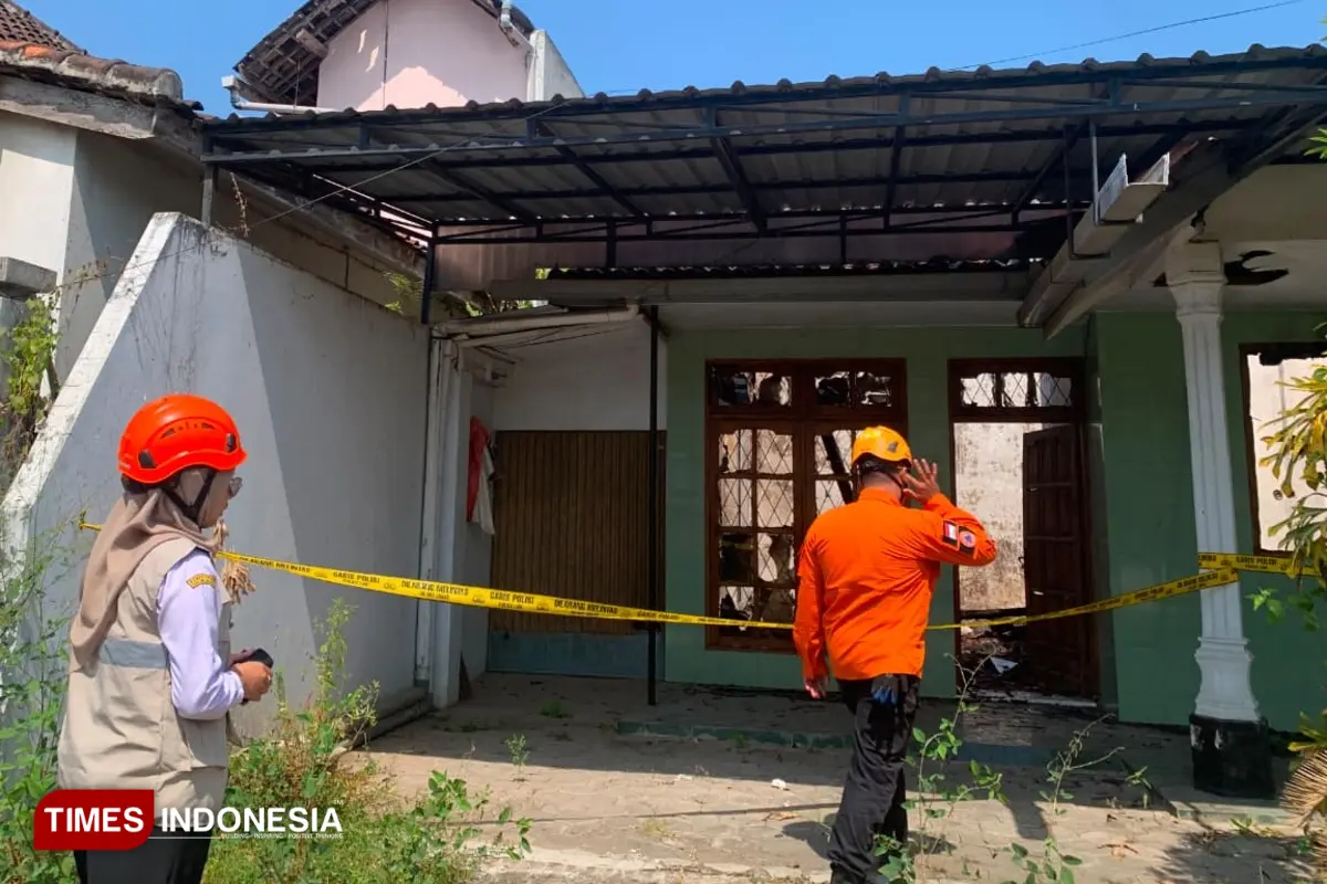 Rumah Warga di Wuluhan Dilalap Api saat Kosong, Nihil Korban Jiwa