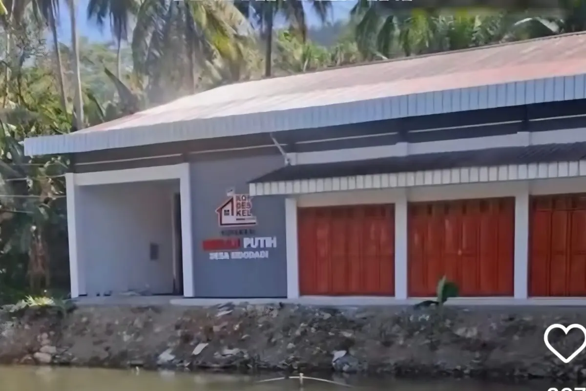 Viral Kopdes Merah Putih Sidodadi Disebut di Pinggir Sungai, Kades Tegaskan Lokasinya di Tepi Telaga