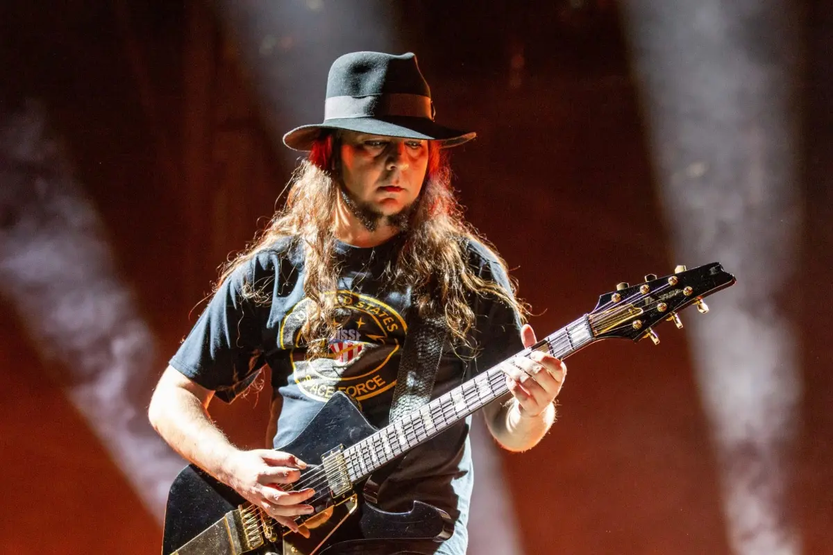 System of a Down Balik Menyindir Oasis di London, Daron Malakian Balas Ejekan Lama Noel Gallagher