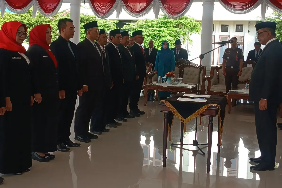 Lantik 11 Pejabat Administrator dan Pengawas, Wali Kota Banjar: Pelantikan Bukan Sekadar Formalitas