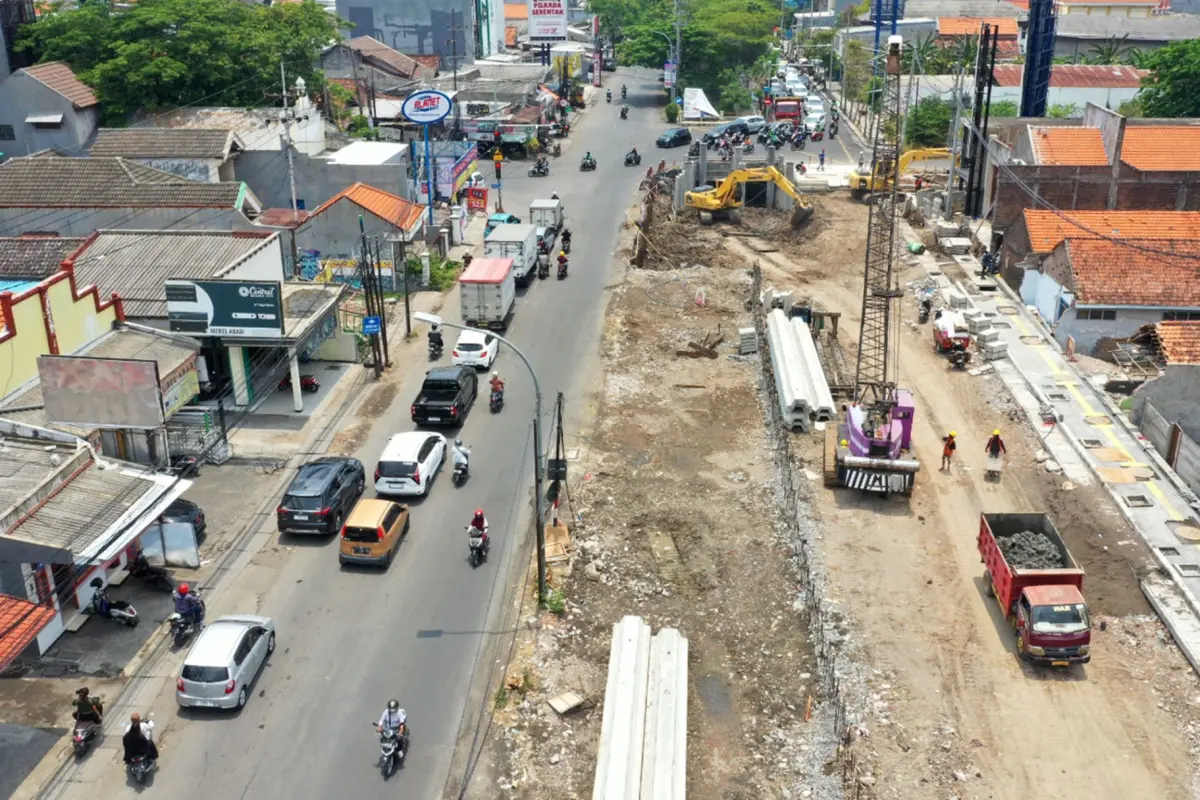 Pemkot Surabaya Lanjutkan Pelebaran Jalan Raya Menganti 2026, Sasar 950 Meter Tahap Awal