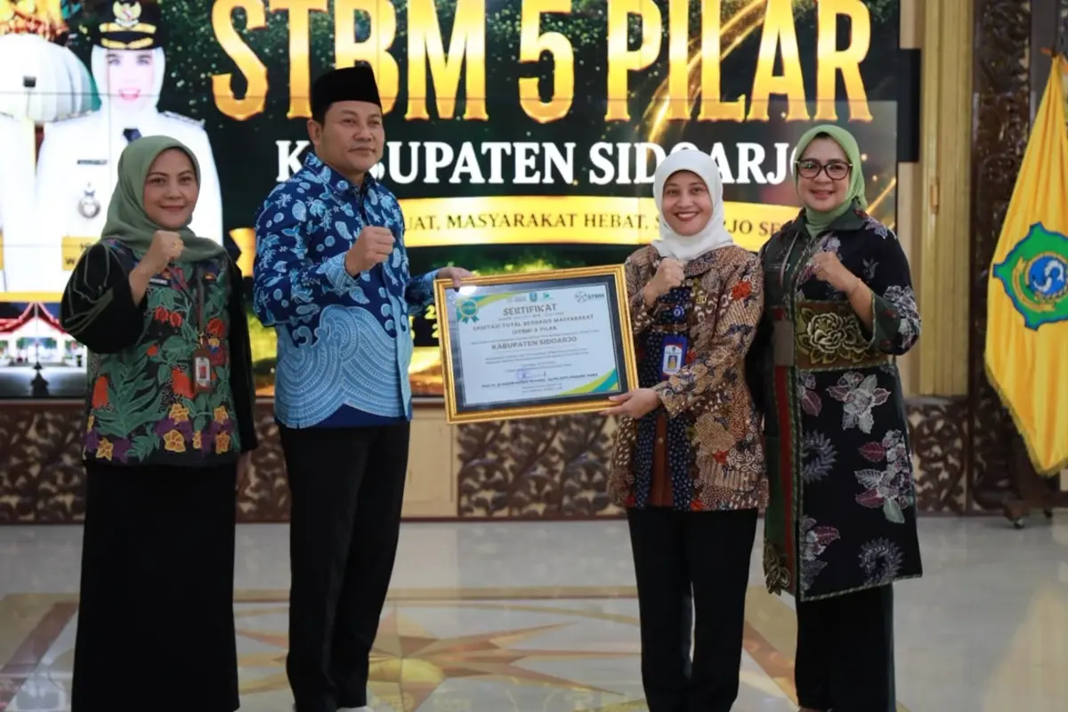 Bebas BABS 100 Persen, Sidoarjo Raih Predikat Kabupaten STBM 5 Pilar dari Kemenkes
