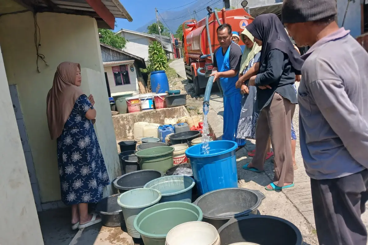 25 Daerah Terdampak Kemarau, Jateng Sudah Salurkan 6,8 Juta Liter Air Bersih