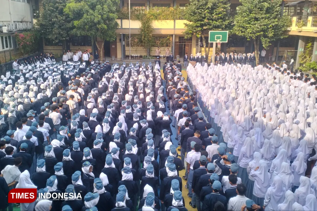 DanYon D Pelopor Satbrimob Polda Jabar Datangi Madrasah di Kota Tasikmalaya, Ada Apa?