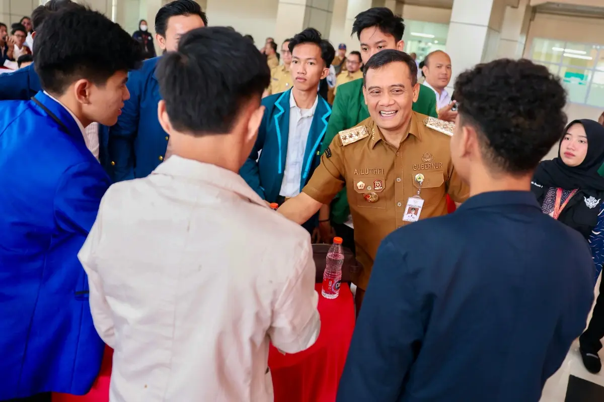 Gubernur Ahmad Luthfi Ajak BEM SI Jadi Mitra Strategis Pembangunan Daerah