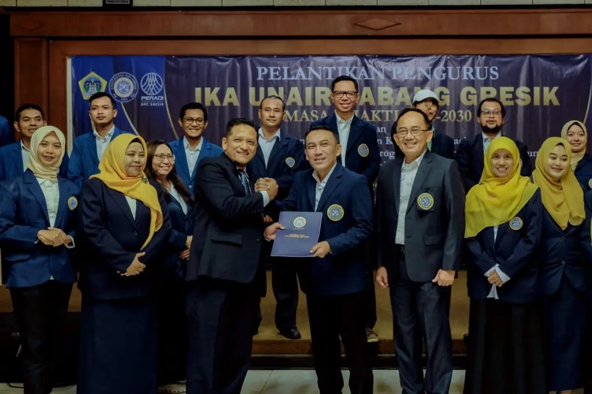 Resmi Dikukuhkan, IKA Unair Gresik Diminta Perkuat Kolaborasi