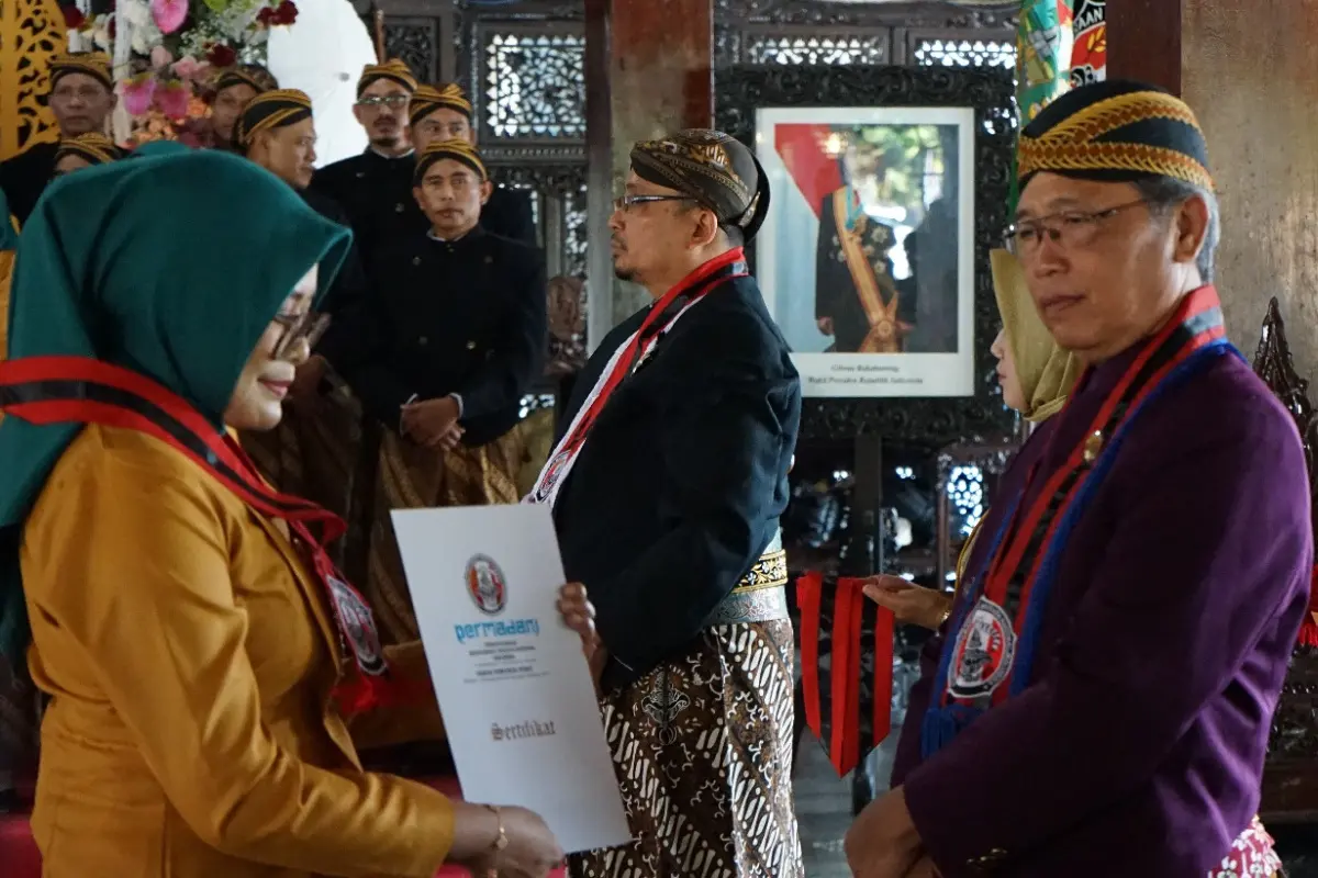 Permadani Banjarnegara Mewisuda 66 Pelestari Budaya Jawa Angkatan XIII