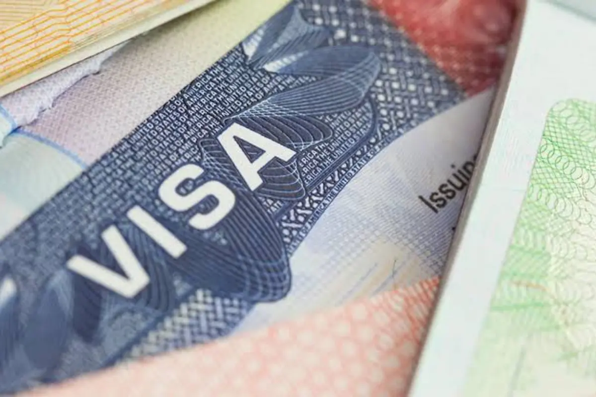 Pergi ke Amerika Kini Wajib Punya Uang Jaminan hingga Rp326 Juta