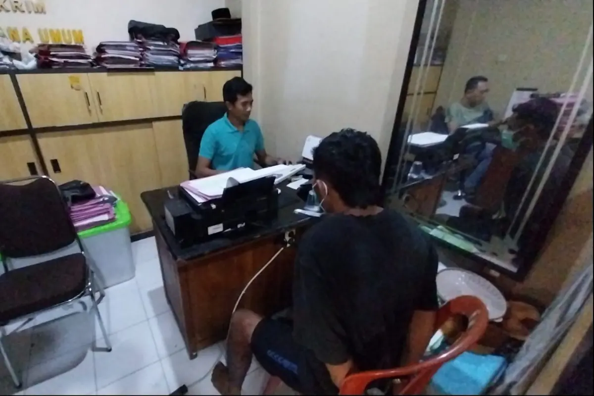 Perempuan Tewas dengan Luka Tusuk di Banyuwangi, Diduga Dibunuh Suami Karena Cemburu