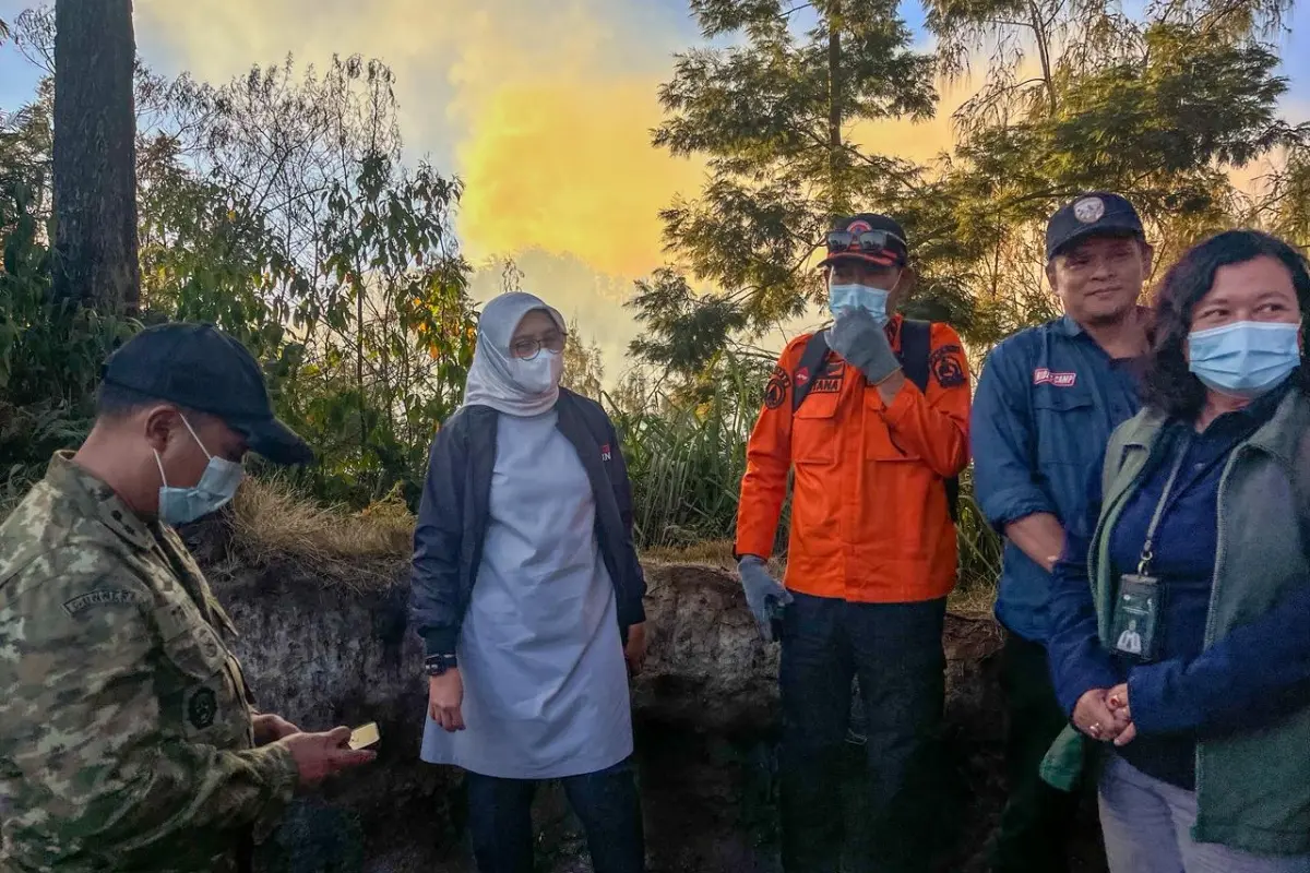 Pantau Kebakaran Gunung Ijen, Bupati Banyuwangi Usulkan Helikopter Water Bombing