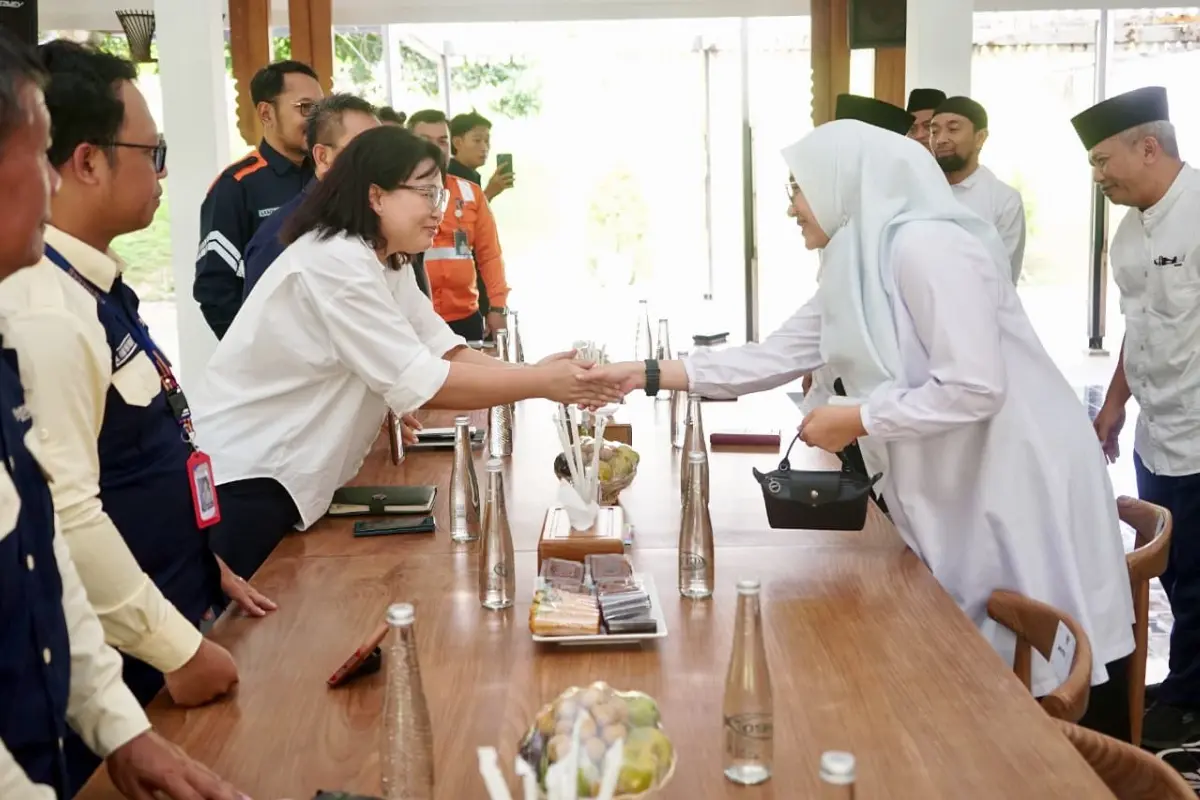 Pengiriman Sapi dan Hasil Pertanian Banyuwangi ke Jakarta Kini Bisa Naik Kereta Api