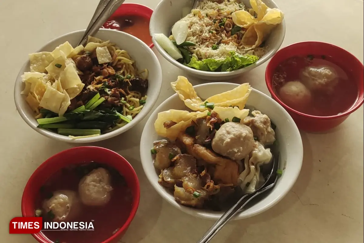 Bakso Mie Ayam Onny di Suhat, Tawarkan Pentol, Mi dan Kuah Kaldu Sapi ...