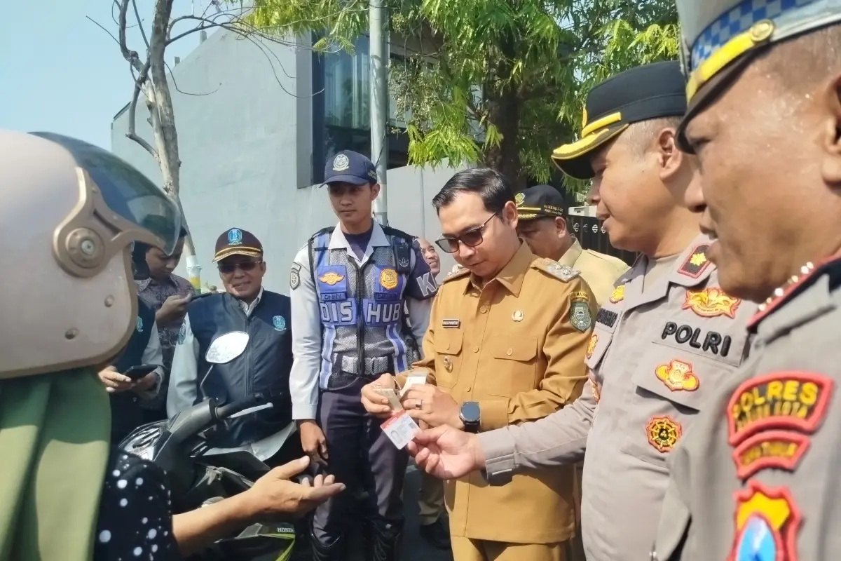 Sasar PKB dan Pelanggaran Lalu Lintas, Pemkot Madiun dan Polisi Gelar Operasi Gabungan