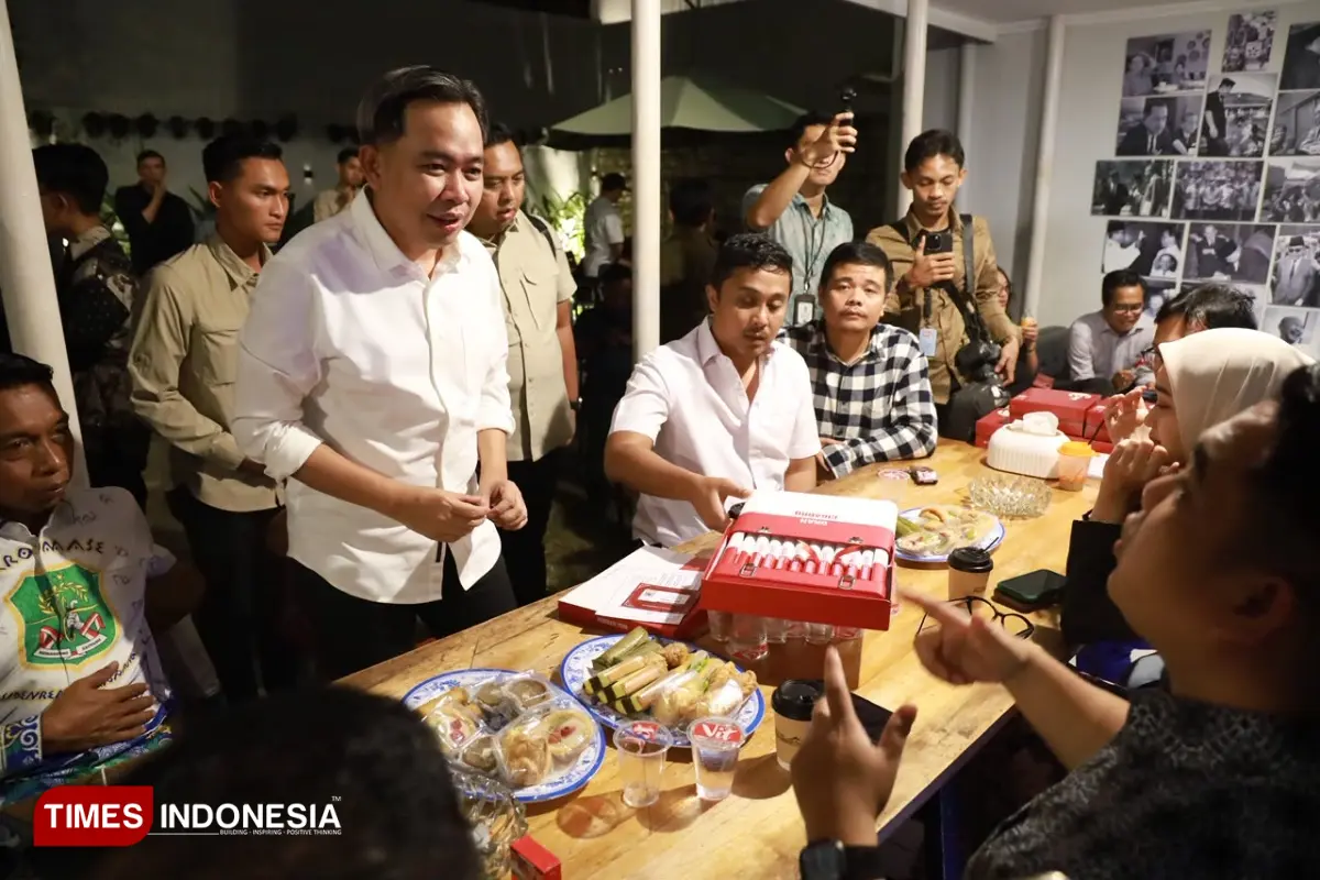 Bupati Jember Promosikan Cerutu Lokal di Forum Indonesia Future Leader #2