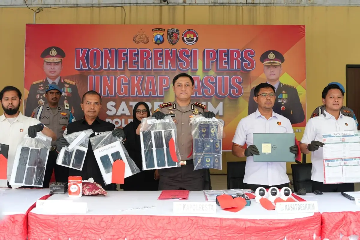 Tipu Warga Vietnam Bermodus Kebijakan Emisi Kendaraan, 8 WNA Ditangkap di Sidoarjo